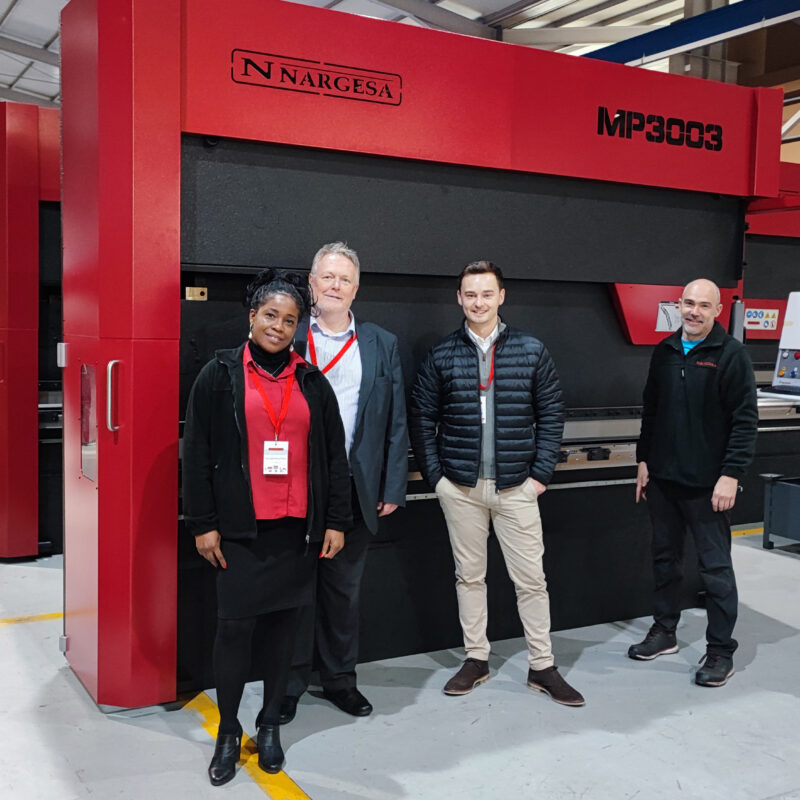 Metalworking Machinery with Langbow